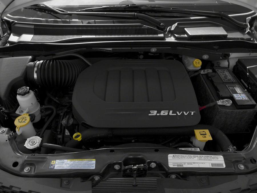  Dodge Ram C-V Tradesman 2011 года  (фото 4 из 13)